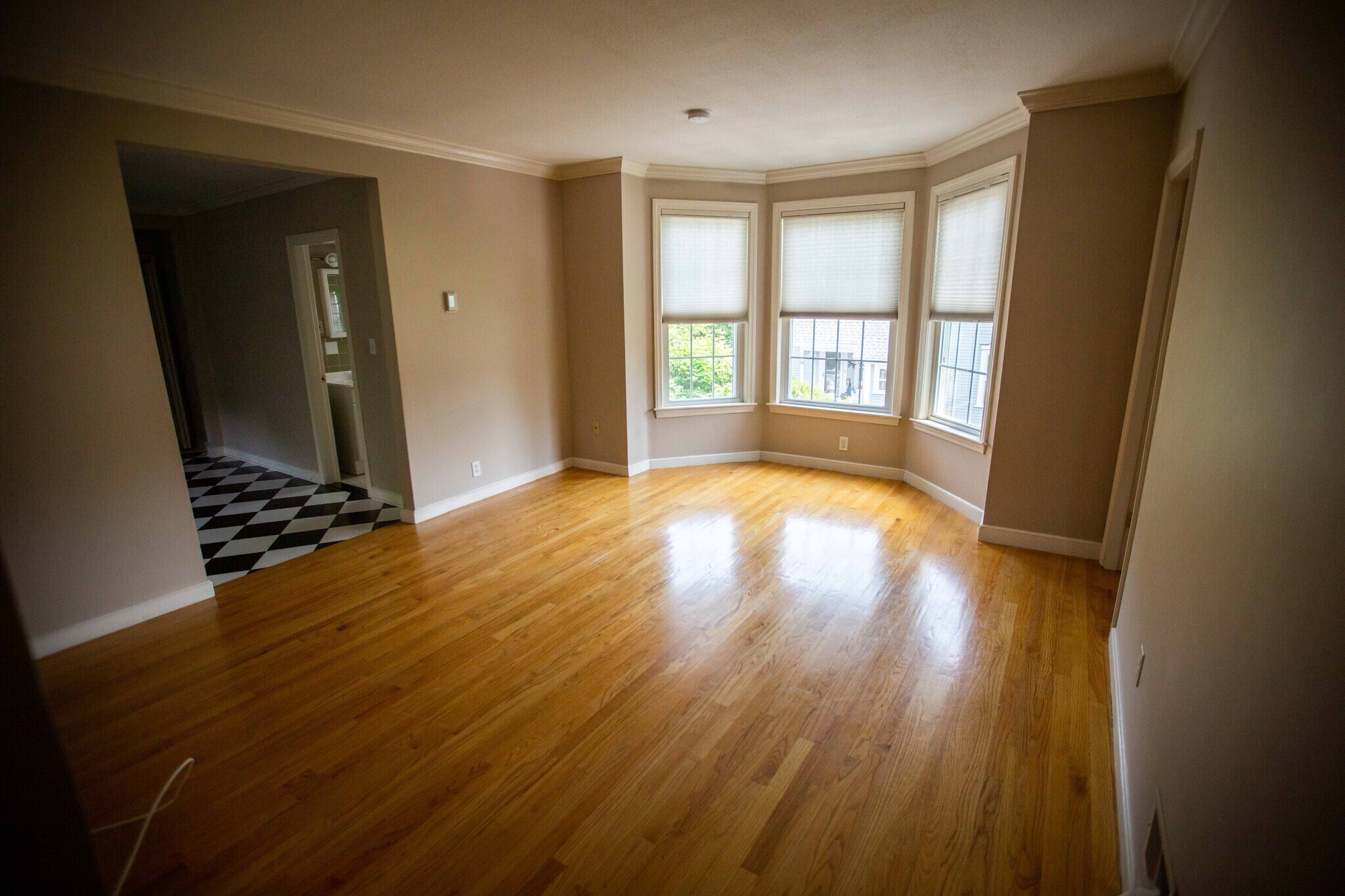 Building Photo - 15 Harrison St