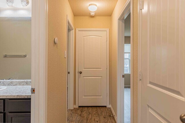 Building Photo - 7226 Hazel Circle