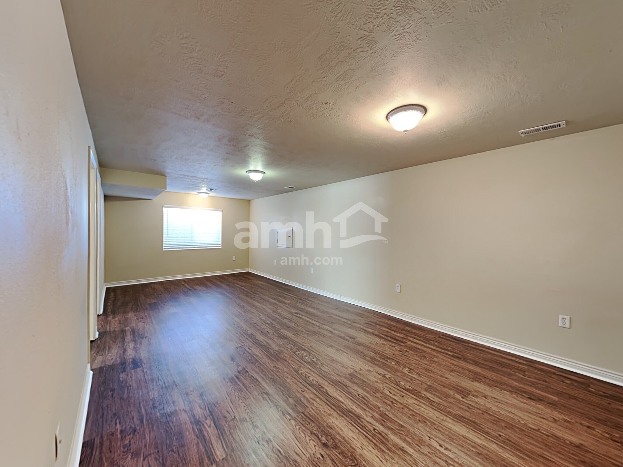 Building Photo - 1316 Osprey Way