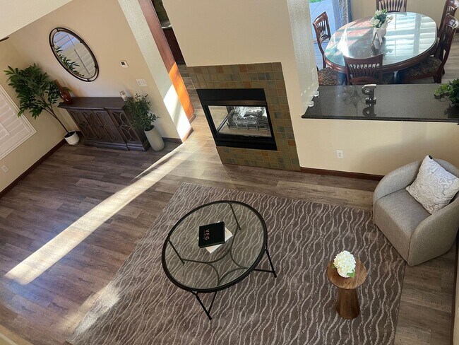 Building Photo - Charming Home in Las Palmas Community