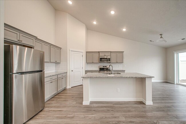 Building Photo - New Construction Nampa Home - Close to fre...
