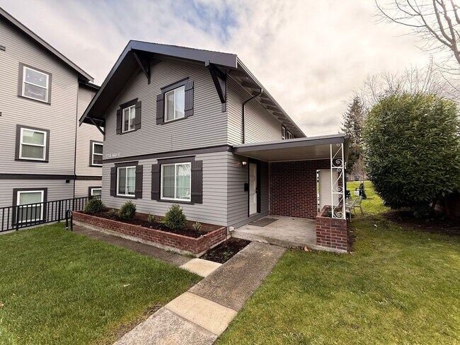 Building Photo - 1314 High St