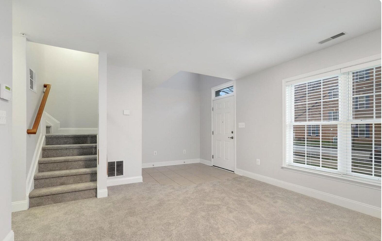 Building Photo - 819 Ramsay St