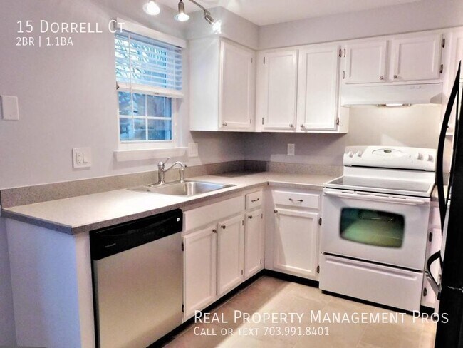 Building Photo - 15 Dorrell Ct