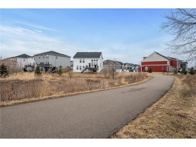 Building Photo - 13840 54th Ave N