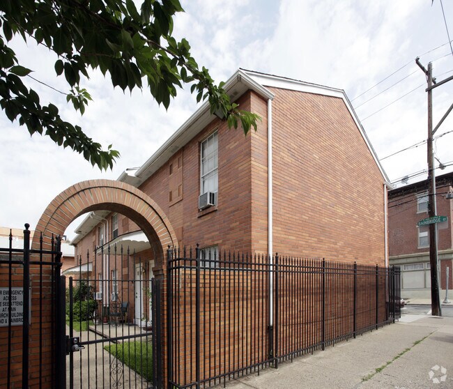 Building Photo - Apostolic Housing
