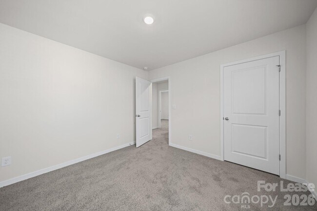 Building Photo - 12028 Zazu Wy