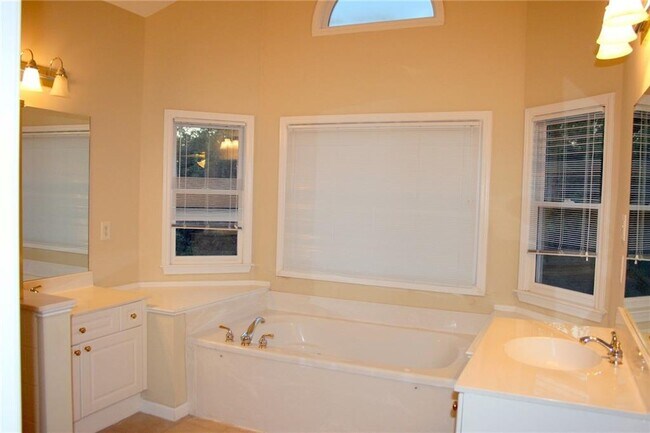 Building Photo - 5347 Spalding Mill Pl