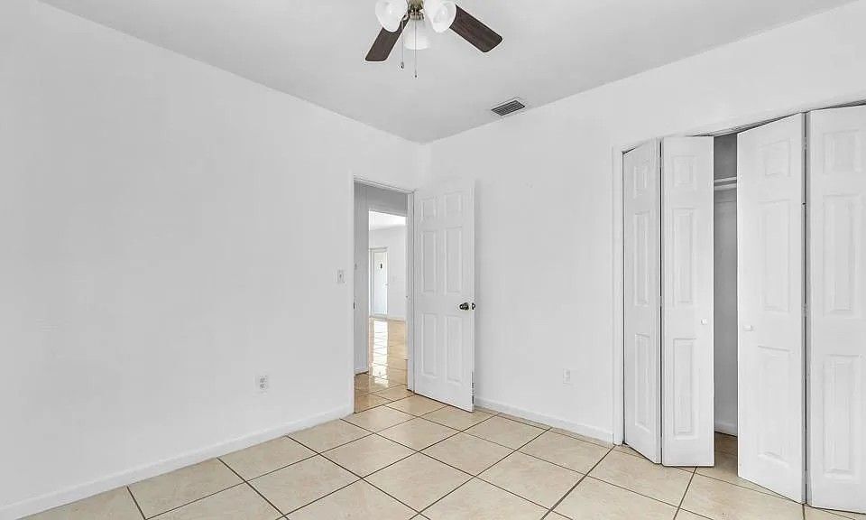 Building Photo - 1340 NW 131st St