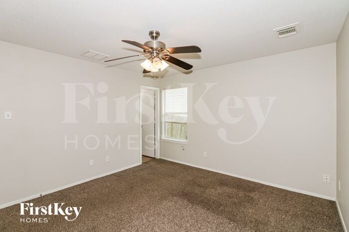 Building Photo - 20723 Patriot Park Ln