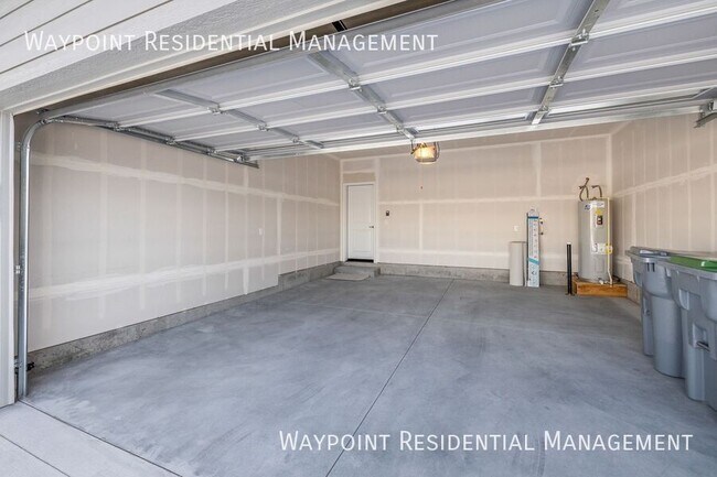Building Photo - 5316 S Redeken Pl