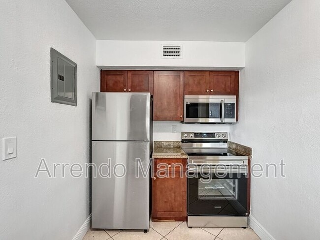 Building Photo - 8475 SW 94th St