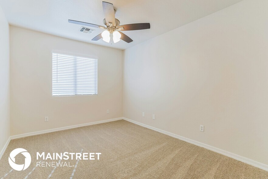 Building Photo - 8473 W Riley Rd