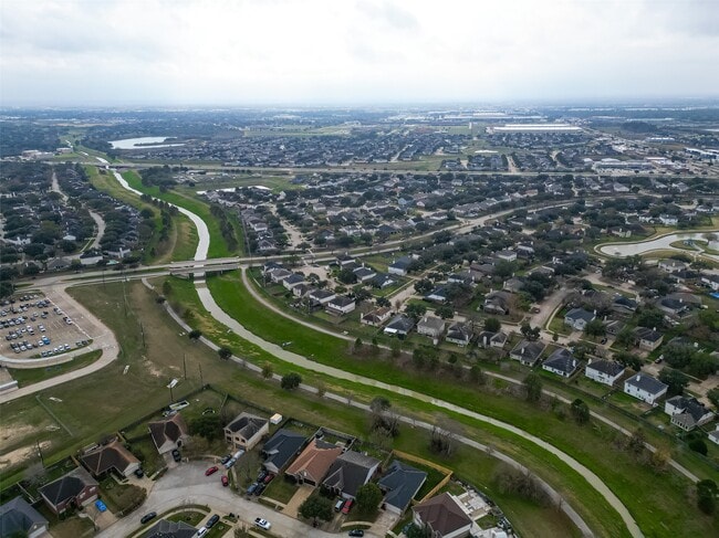 Building Photo - 21519 Sapphire Ct