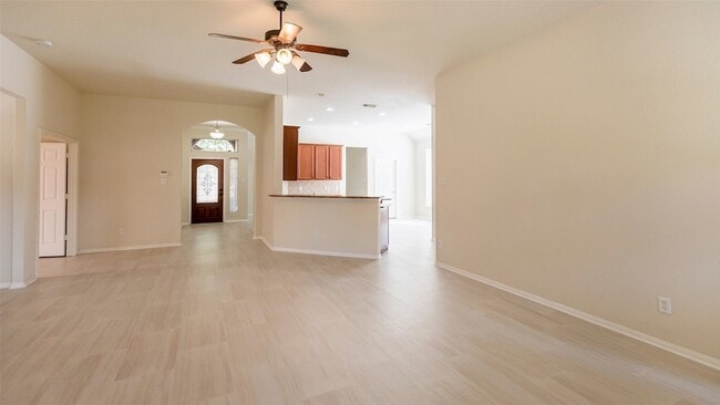 Building Photo - 7003 Kendall Lake Ct