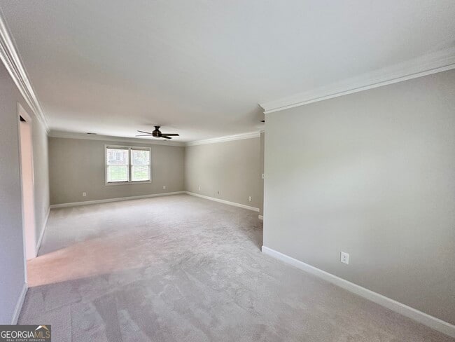 Building Photo - 3363 Somerset Trace