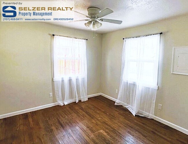 Building Photo - 1068 Alice Ave