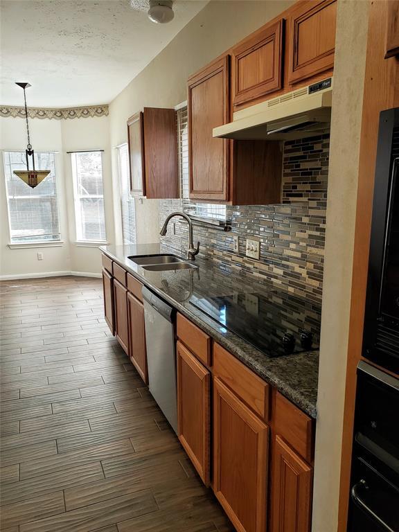 Building Photo - 3746 Lauderwood Ln
