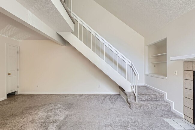 Building Photo - MOVE-IN SPECIAL ($500): Spacious Condo wit...