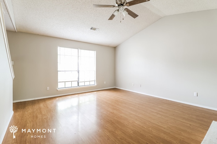 Building Photo - 1612 Waldron Cove