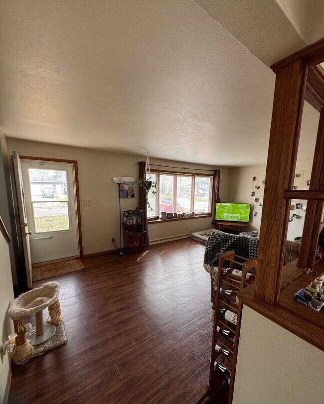 Building Photo - 1505 S Driscoll St