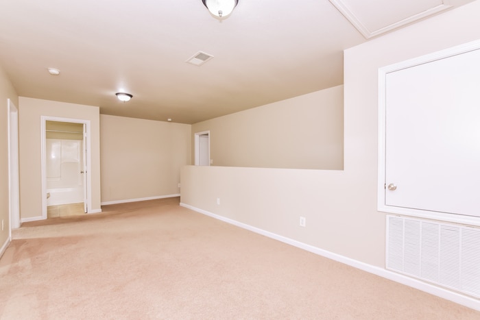 Building Photo - 114 Whitestone Dr NE