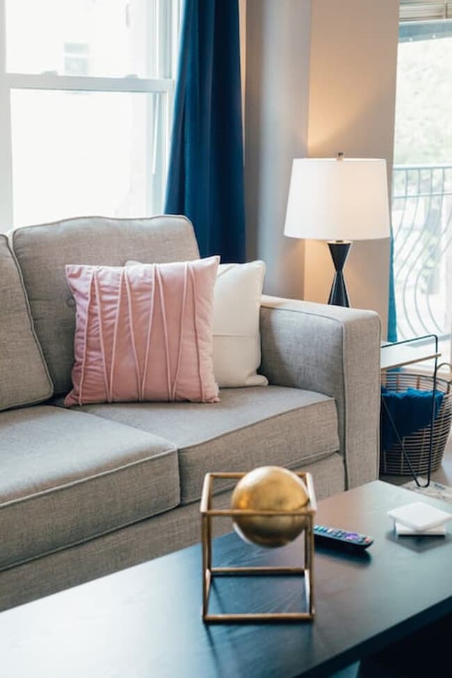 Building Photo - 202 E Main St