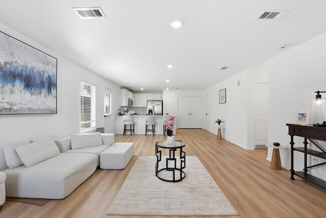 Building Photo - 22346 Curly Maple Dr