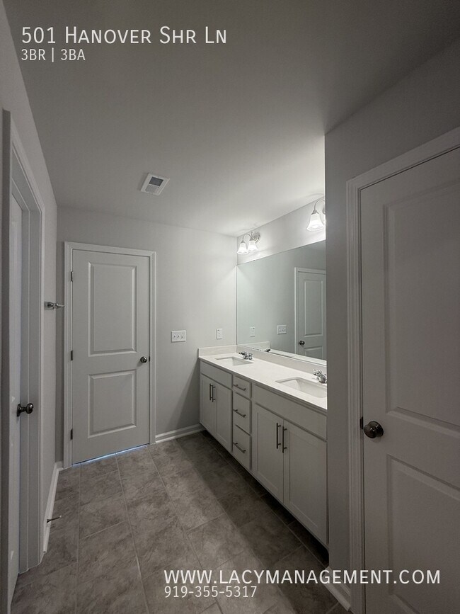 Building Photo - 501 Hanover Shr Ln