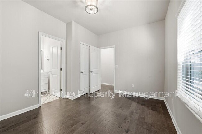 Building Photo - 3403 Abbey Wy