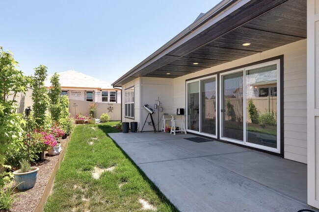 Building Photo - New home for Rent! Great Location.