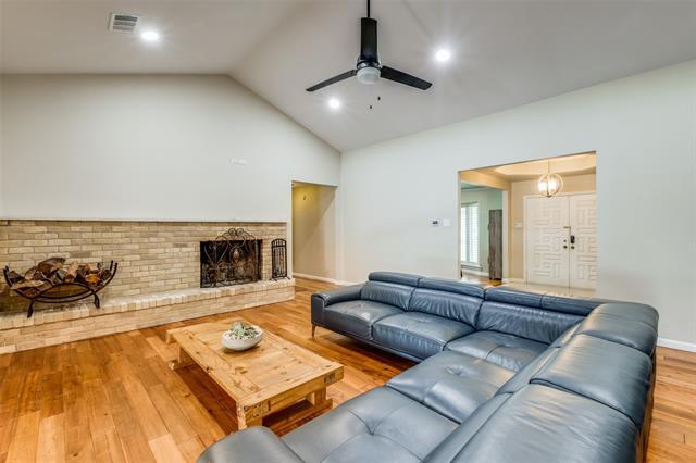 Building Photo - 6809 Vineridge Dr