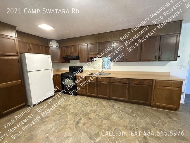 Building Photo - 2071 Camp Swatara Rd
