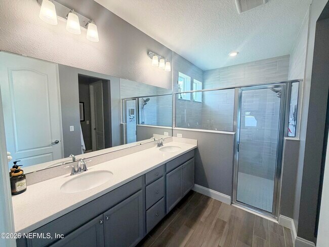 Building Photo - 92 Carina Trl