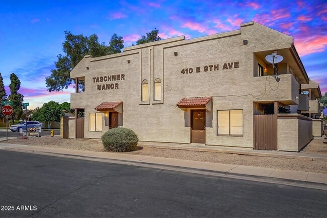 Primary Photo - 410 E 9th Ave