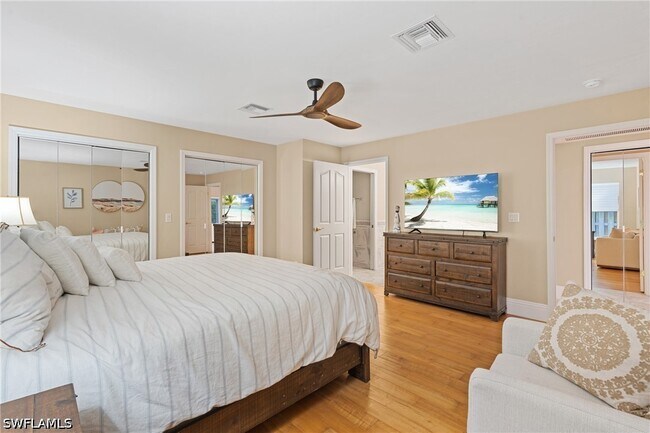 Building Photo - 523 103rd Ave N