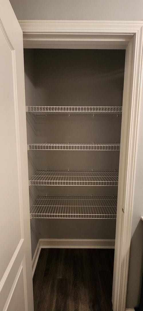 Building Photo - 2BR, 2.5BA Townhome in Middleton Place