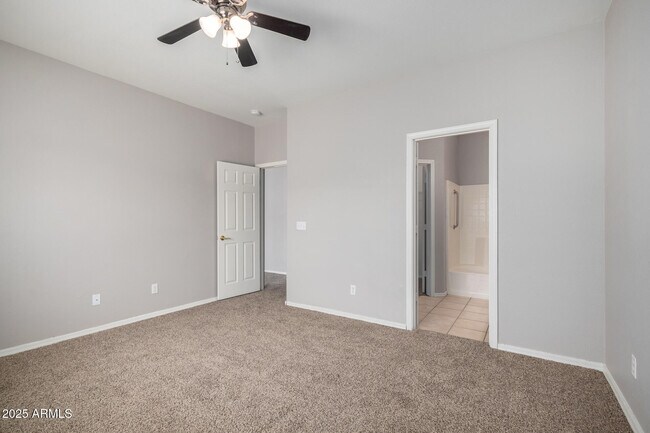 Building Photo - 6258 S Nash Way