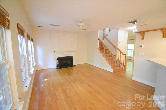 Building Photo - 3704 Wind Ridge Pl