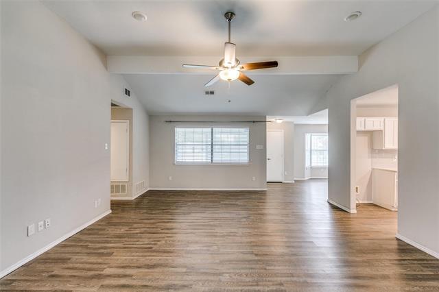 Building Photo - 701 Kipling Dr