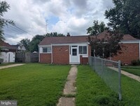 Building Photo - 6643 23rd Pl