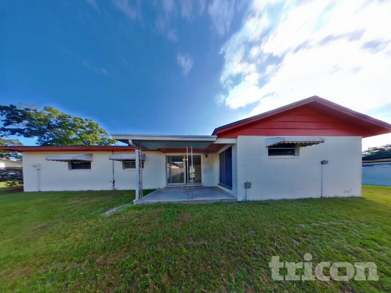 Building Photo - 1484 Bloomingdale Rd
