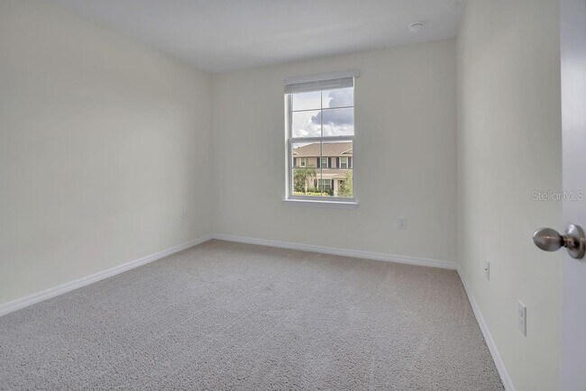Building Photo - 12035 Holystone St