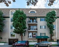 Building Photo - 8712 Gregory Wy