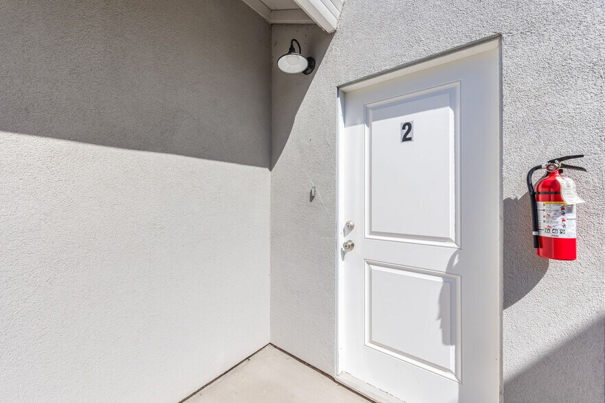 Building Photo - 2409 Cava Ct