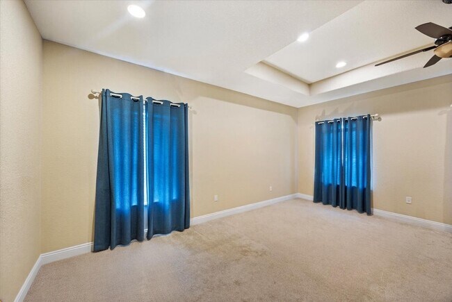 Building Photo - 3269 McMillan Creek Dr