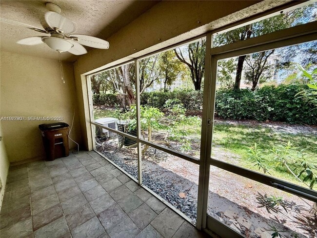 Building Photo - 4855 Palmbrooke Cir