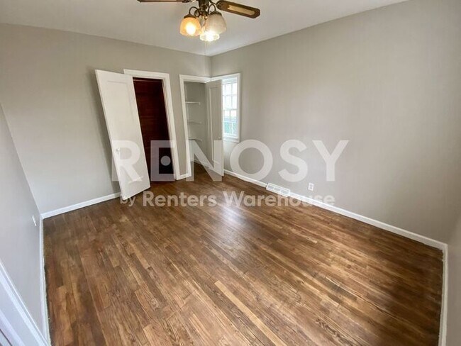 Building Photo - Charming 2 Bed 1 Bath in a Great Location