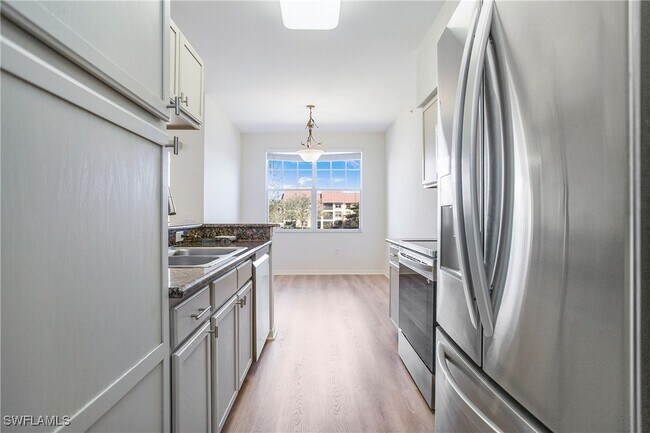 Building Photo - 7925 Preserve Cir