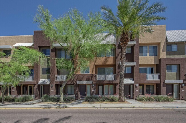 Building Photo - 6745 N 93RD Ave